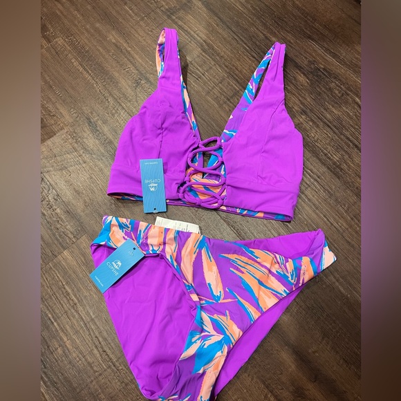 CUPSHE reversible lace up bikini set - Picture 2 of 7